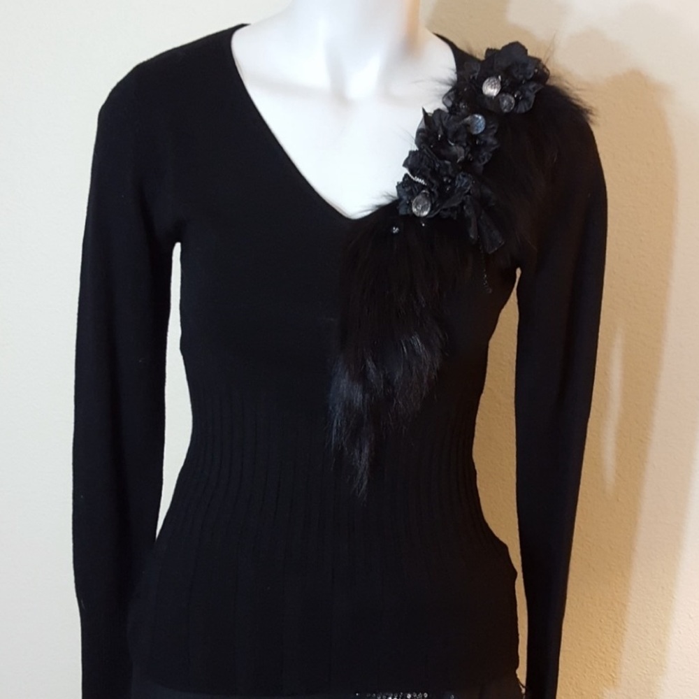 Detailed sweater